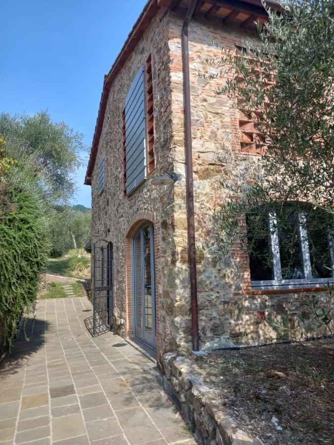 Le Capanne Di Torre Villa Lucca Exterior photo